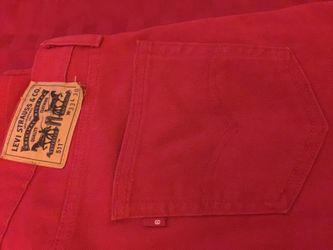 Brand new Levi jeans mens red size 33/30