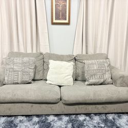 Couch/sofa Set