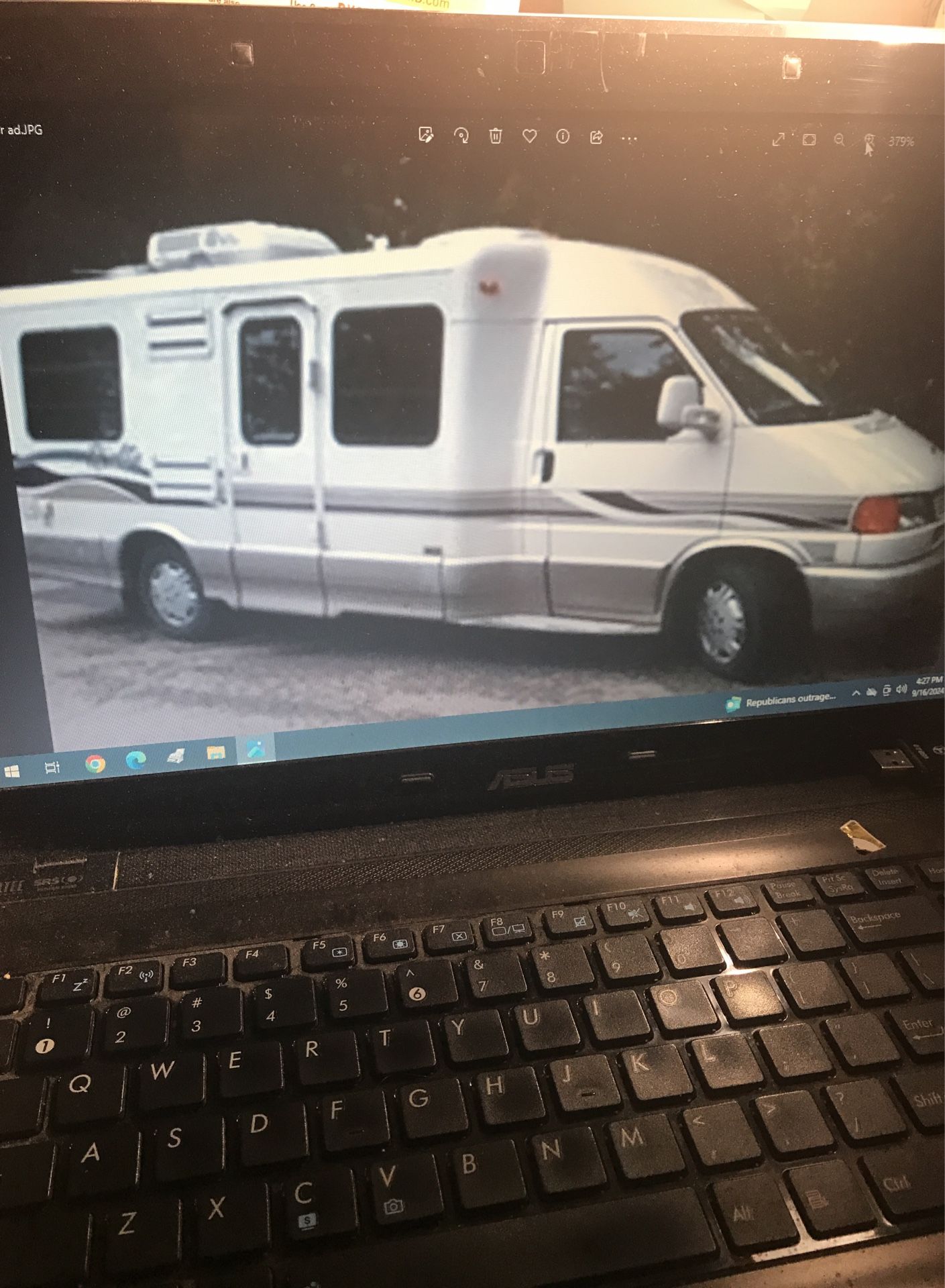 2001 Winnebago Rialta