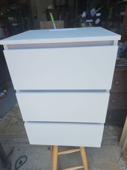 White 3 draw Night stand with charging port  high 26 inches  wide 18 inch depth 15 inches     $30 or make offer
