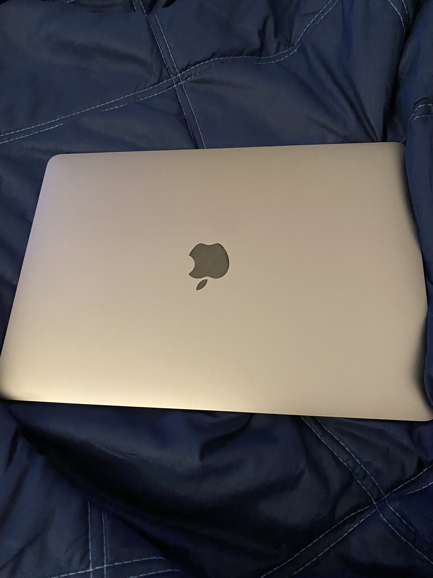 MacBook Air M1