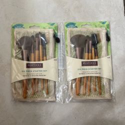 1 CREMESHOP Organic Makeup Brushes  " Travel set - DL 0111" 