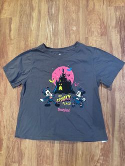 Disney Parks 2023 Mickey Halloween Women's T-Shirt- It's My Spooky Place SZ Medi
