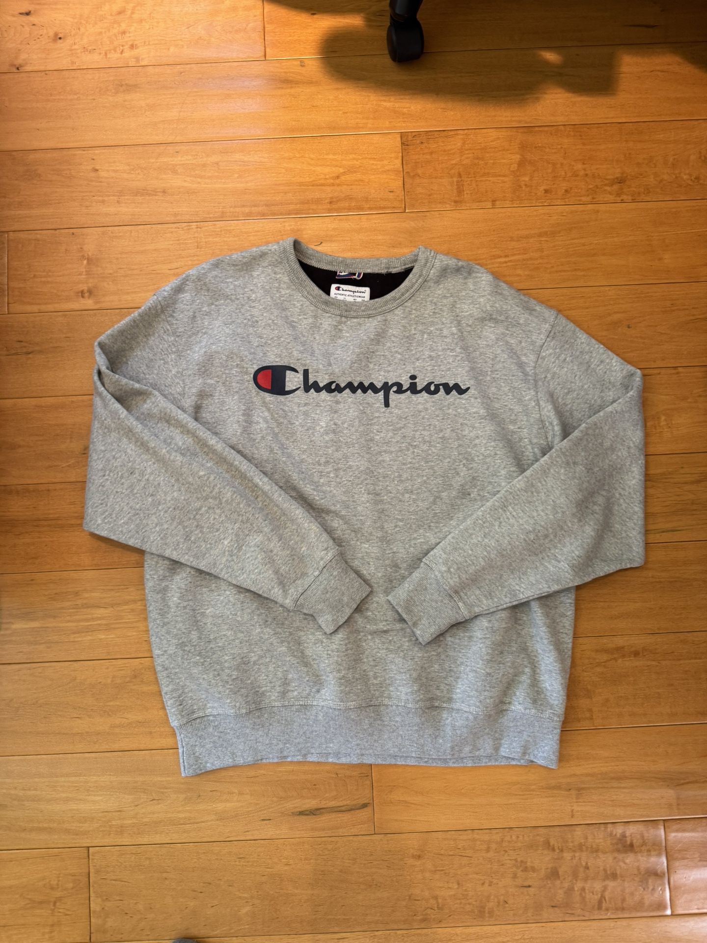 Champion Gray Logo Crewneck Sweatshirt (XL)