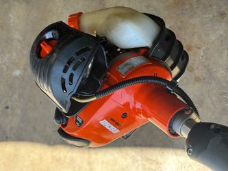 Wira echo srm266 comercial esta casi nueva solo le falta la tapita del mofle  pido $$235