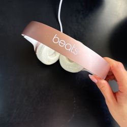 BEATS SOLO HEADPHONES