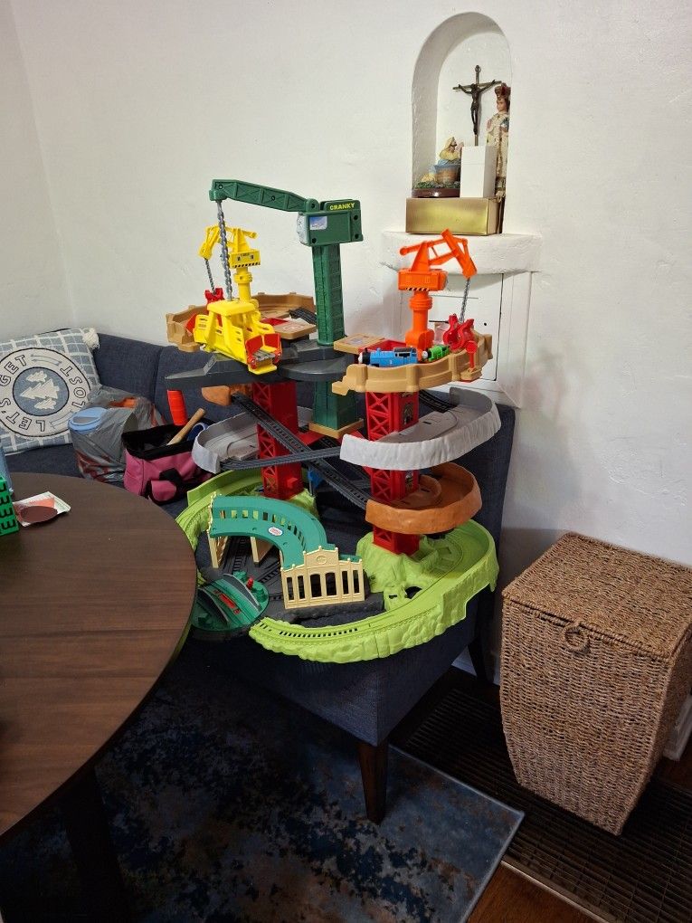 Thomas And Friends Train Set