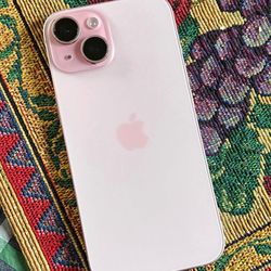 🔥 iPhone 15 PINK – GREAT DEAL 🔥