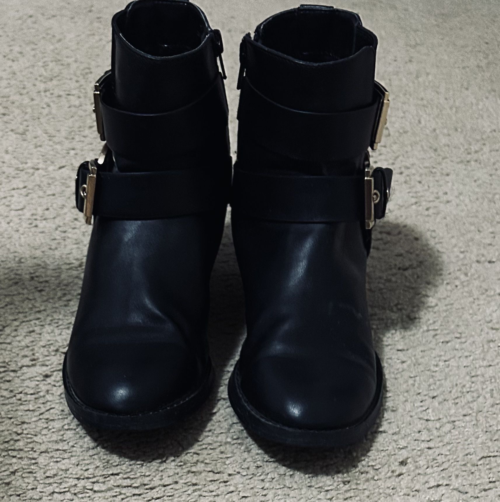 Forever 21 Boot Excellent Condition Size 7