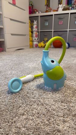 $15 OBO NEW Yookidoo Elephant Baby Shower