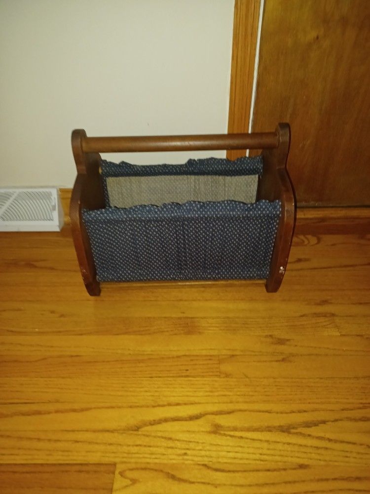 Wood And Cloth Magazine Rack 