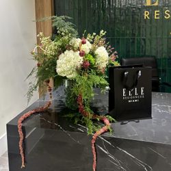 Flower Arrangements 