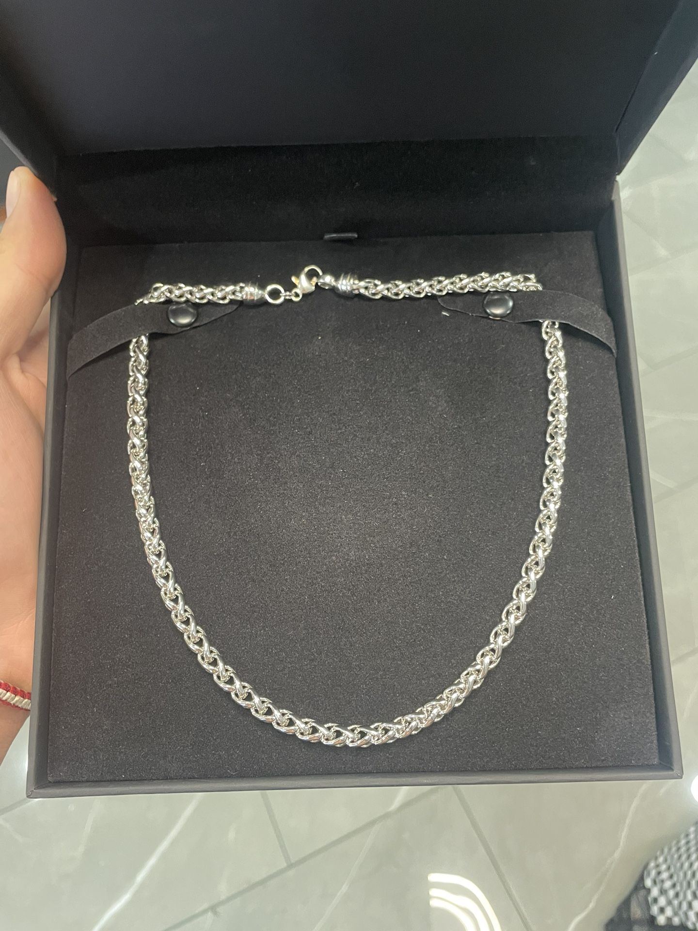 Stainless steel necklace 