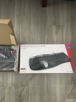 Microsoft Natural Ergonomic Keyboard 4000 Wired