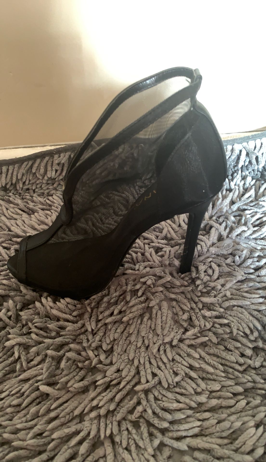 Size 5 1/2 woman’s black heels