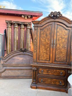 🔥 Luxury King/California King Bedroom Set – $500 OBO 🔥