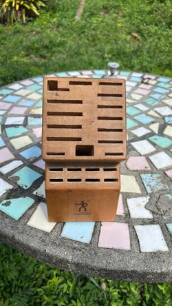 J.A. Henckels 23 Piece Knife Block