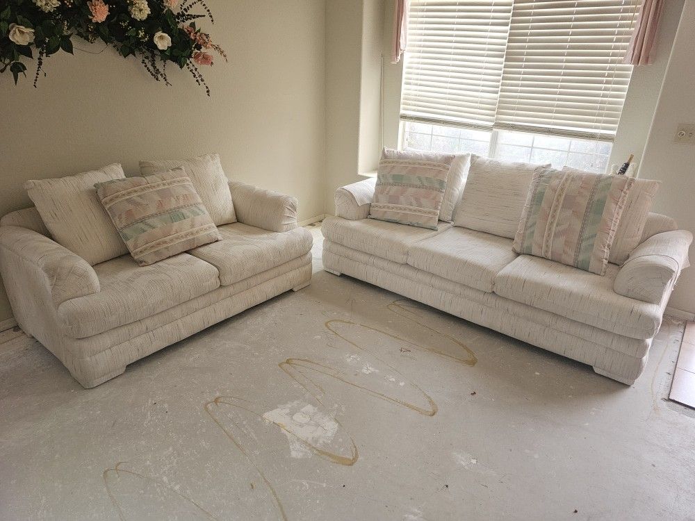 Couch And Love Seat Set Sofa $225