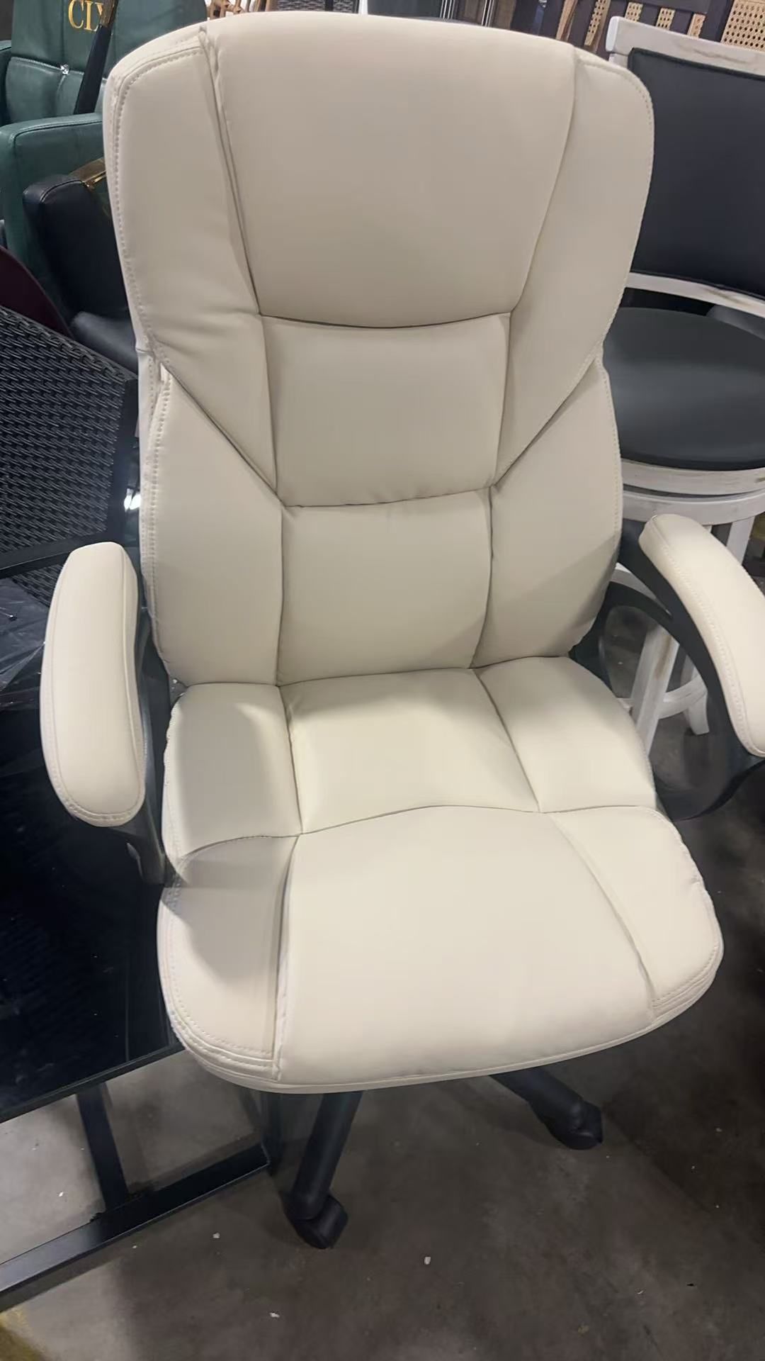 PU Leather Chair with Lumbar Support (Beige)