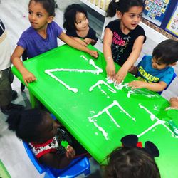 SUNNYSIDE PRESCHOOL- OPEN WEEKENDS -Family Home Daycare in Homestead Fl