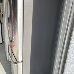 Refrigerator GE Good Condition Work 