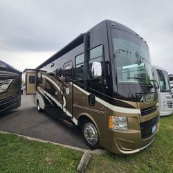 2015 Tiffin 32sa ClassA Motorhome