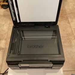 Brother Multifunction Printer w/ 6 Ink Cartridges