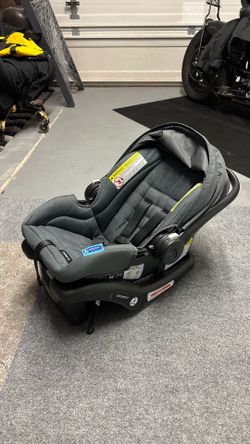 Infant car seat
