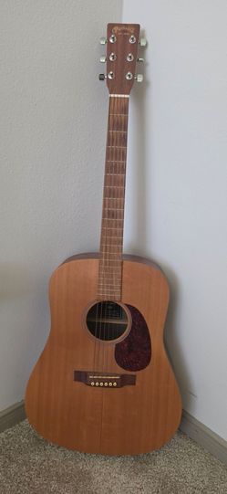 Acoustic Guitar - Martin DX1