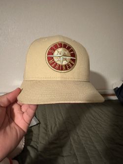 Seattle Mariners Fitted Hat