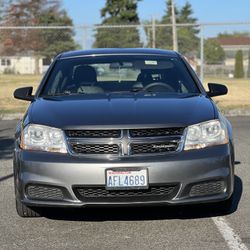 2012 Dodge Avenger SE