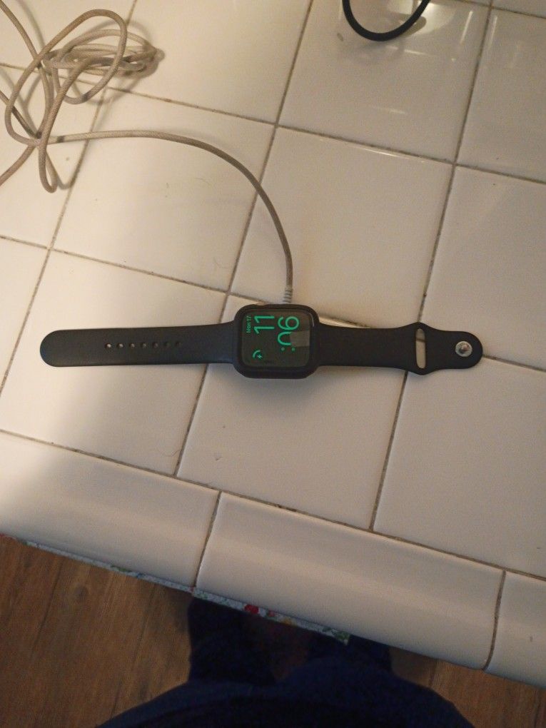 APPLE WATCH