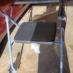 XL walker with seat