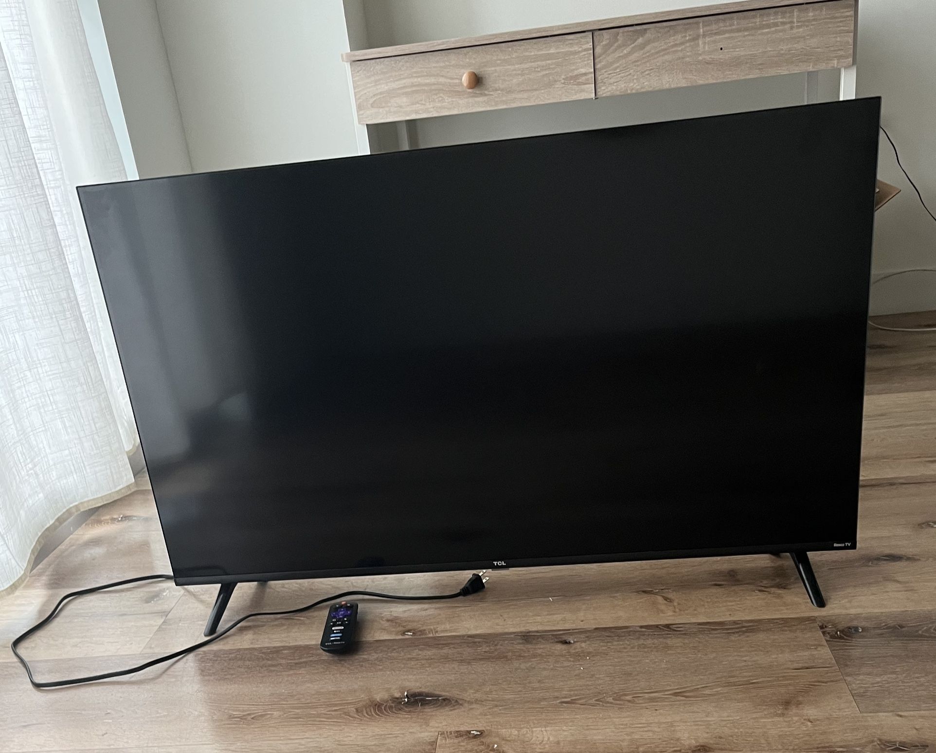 TCL 43” Smart TV with Roku