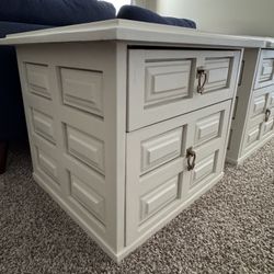 Vintage Mid-Century Solid Wood Nightstands - End tables 