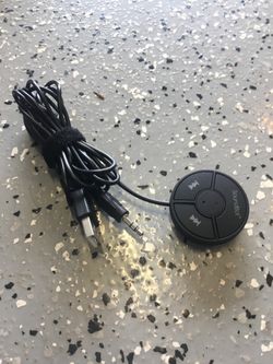 Soundbot AUX to Bluetooth adapter