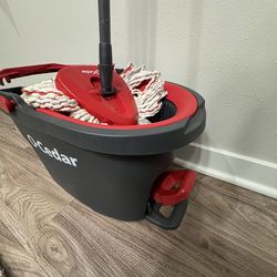 Free O-Cedar  Spin Mop and Bucket