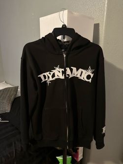Dynamic sweater