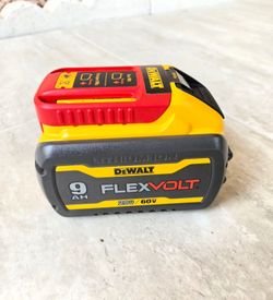 DeWALT 60V/20V FlexVolt 9Ah  Battery
