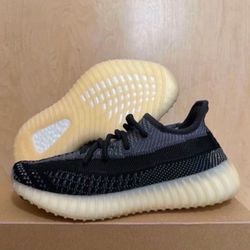 Adidas Yeezy Boost 350 V2 Carbon Size 4 Mens / 5 Womens FZ5000 Brand New