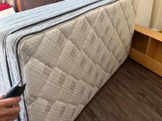 Twin size bed and mattress