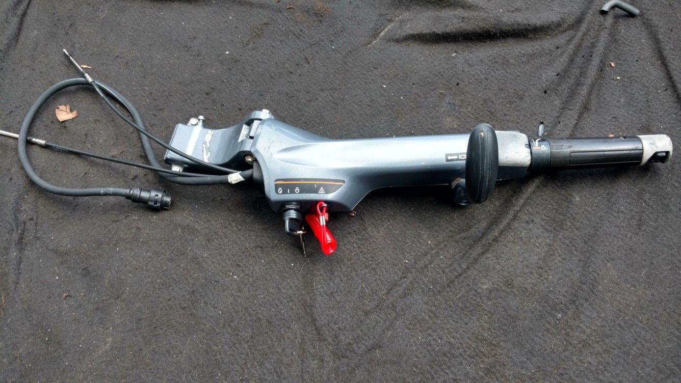 yamaha big tiller handle control. 40 hp and up for Sale in Miami, FL
