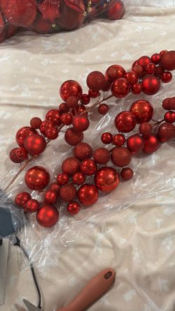 Beautiful pair of 22 inch long garland.