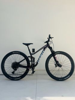 Giant Stance 1 Full Suspension Mountain Bike-Small/29er