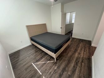 zzZen Queen mattress- cooling memory foam