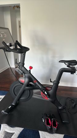 Peleton Bike