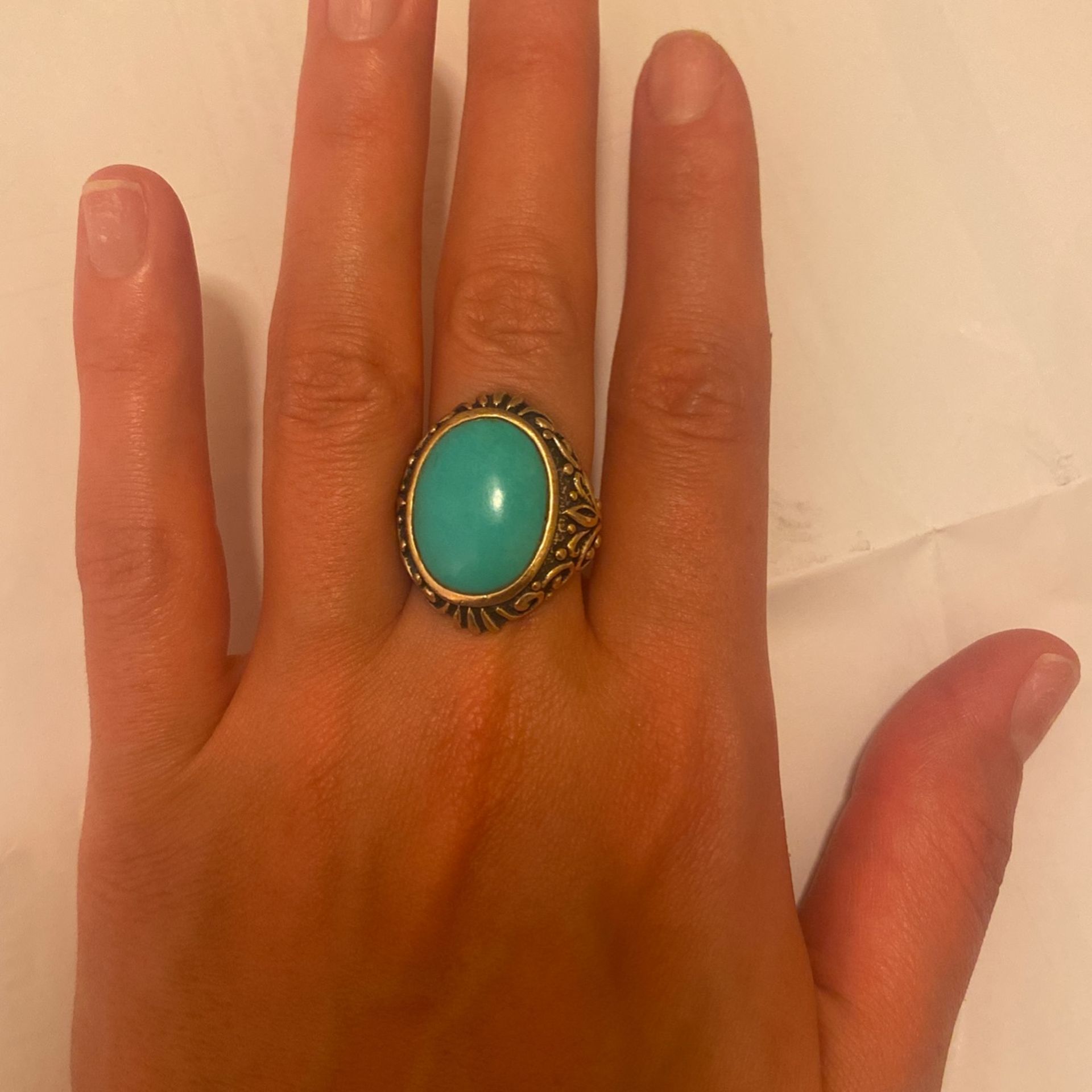 Gorgeous Silver And Turquoise Ring Size 7.5-8