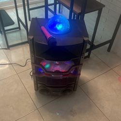 Light Up Speaker With Mic 