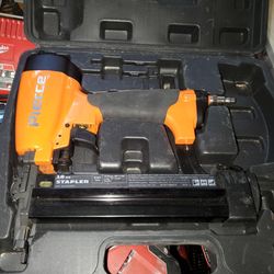 Staple gun