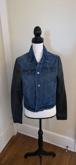 Great denim jacket